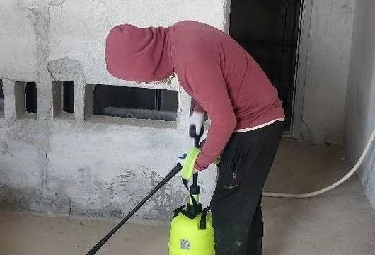 Уничтожение тараканов